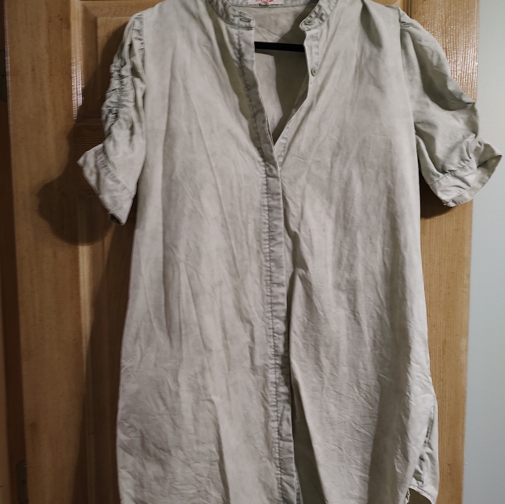 Mazik Dress. Gay/Green Washed. Size Large